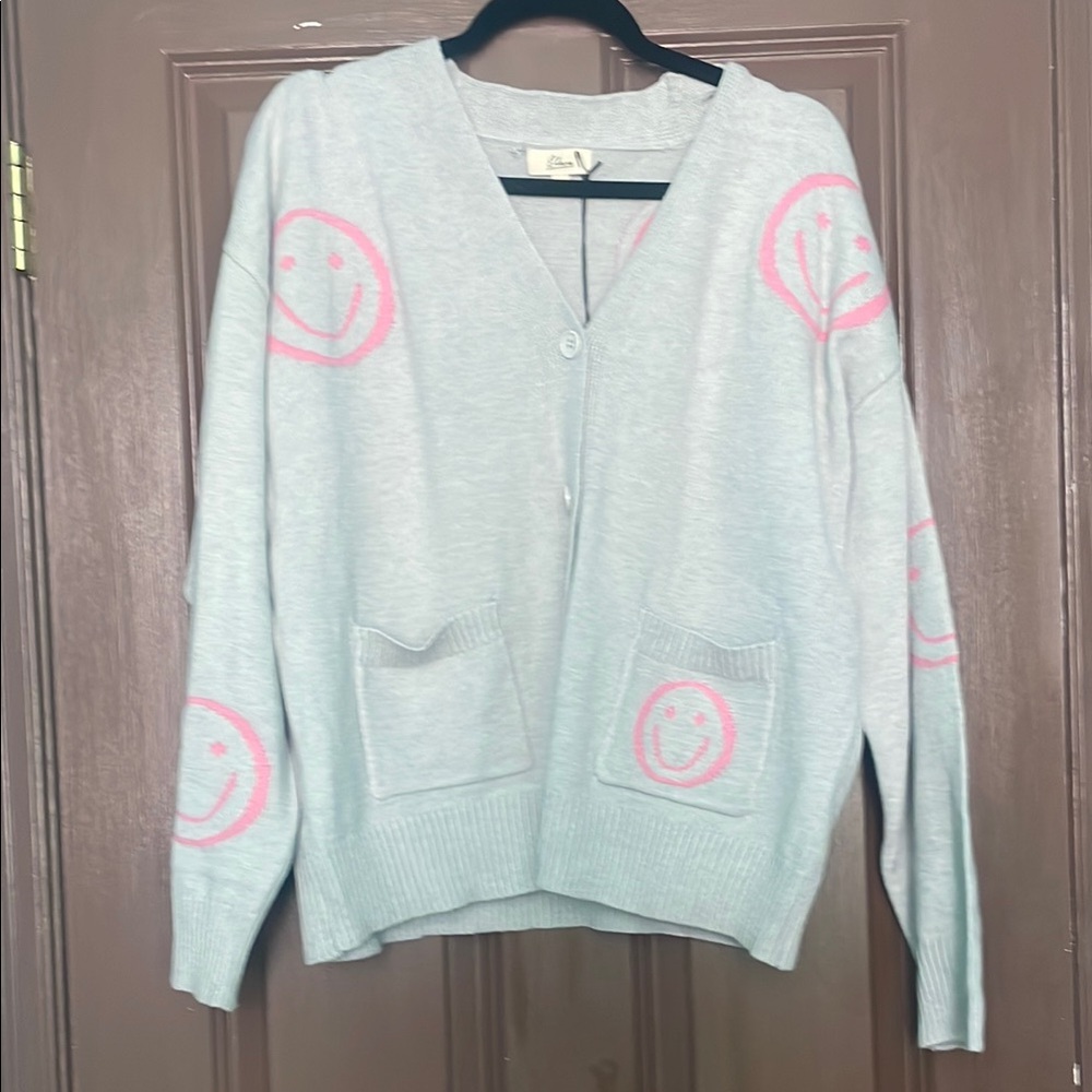 Elan Women's Gray and Pink Smiley Sweater Pockets M NEW